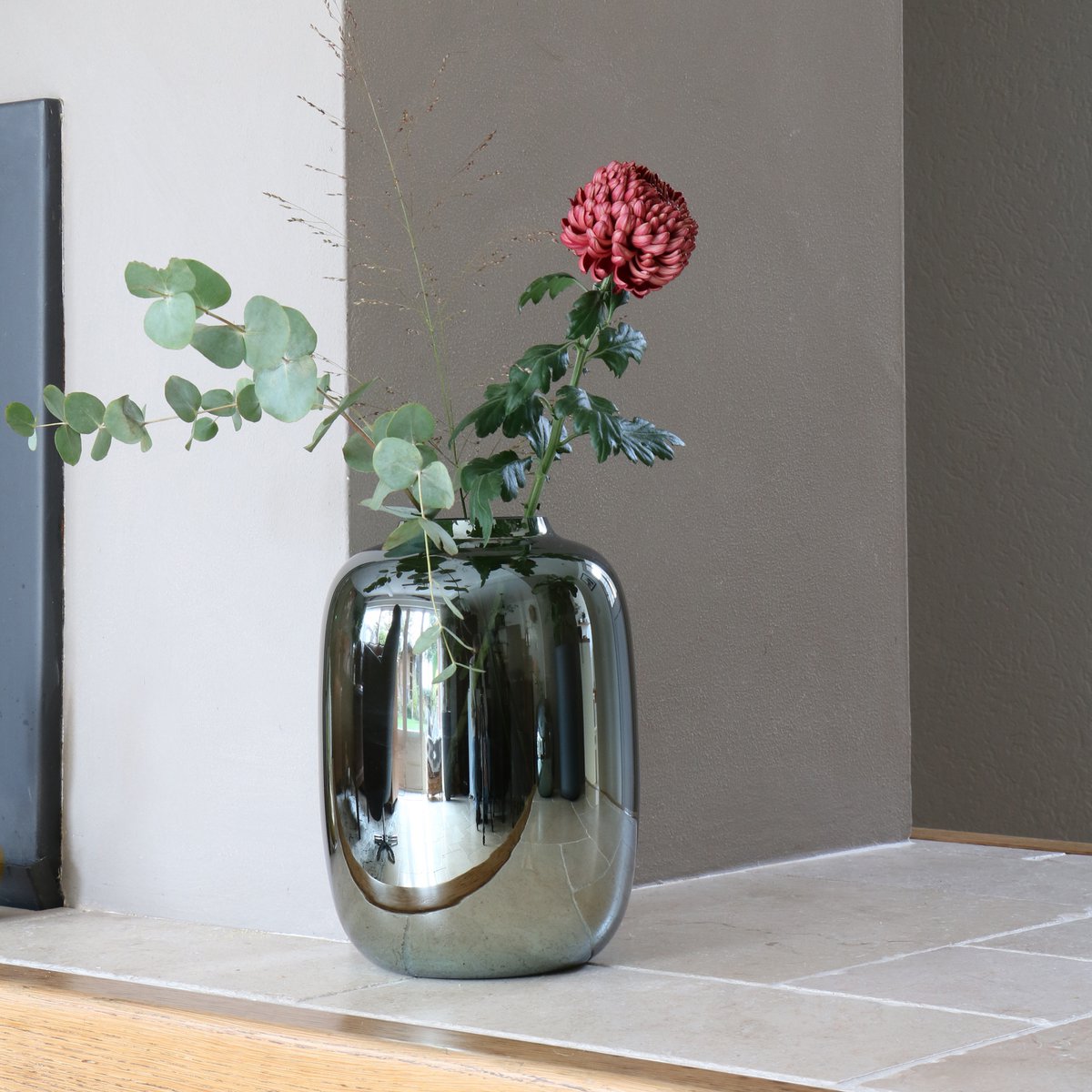 Vase the World - Vaas - Artic gloss grey