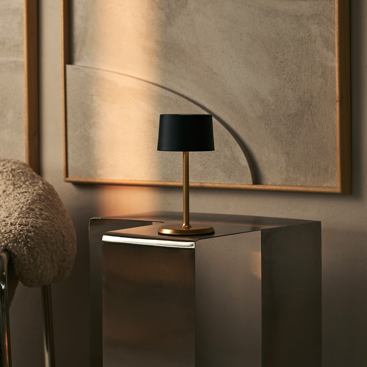 Tavellio-Amsterdam - David Black & Gold oplaadbare tafellamp 2 op 1 met verstelbare hoogte - dimbaar en draadloos met 120 uur batterij