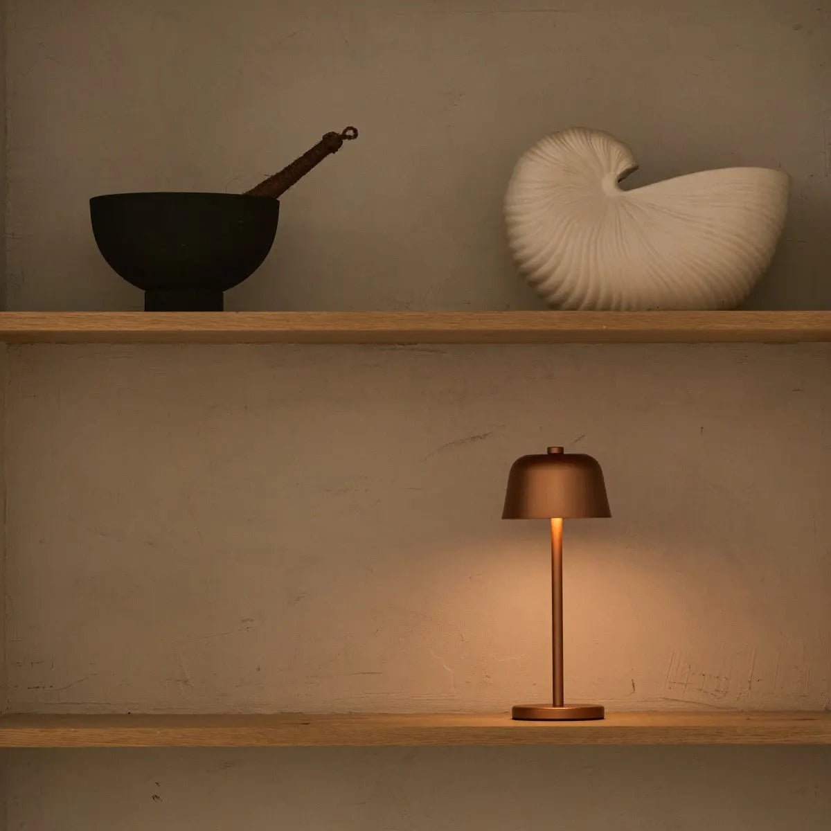 Tavellio-Amsterdam - Anton Koperen Oplaadbare Tafellamp | Stijlvolle en draadloze verlichting