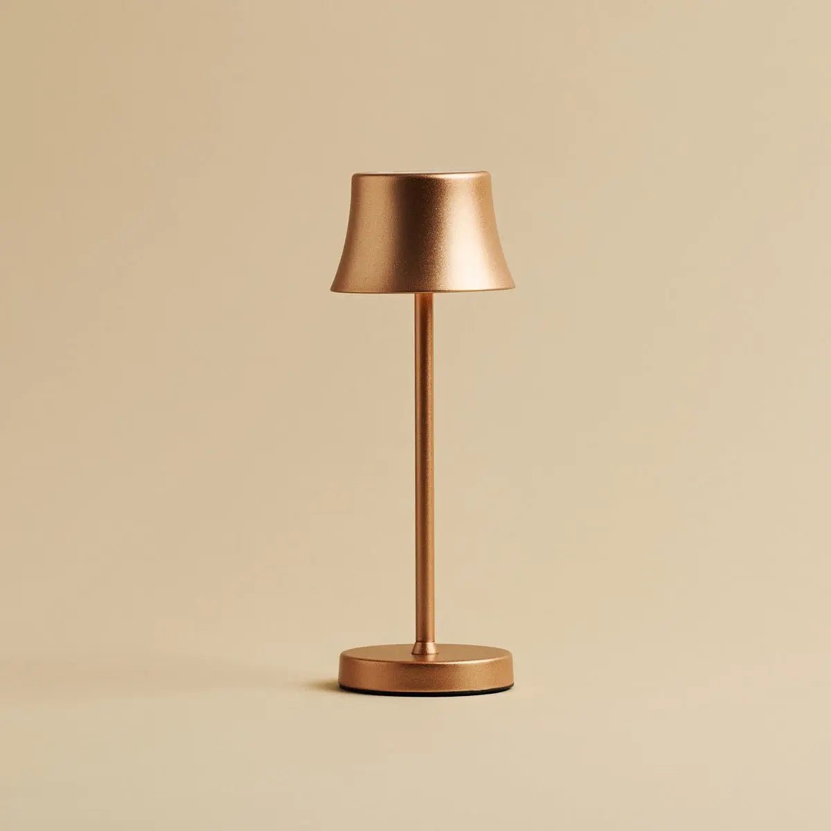 Tavellio-Amsterdam - De Pijp Mini koper oplaadbare tafellamp - Draadloos opladen, dimbare lamp en 3 lichte kleuren