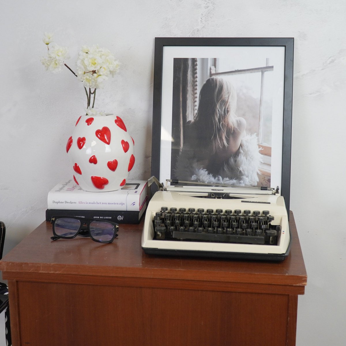 Housevitamin - Vaas - Bloemvaasharten - Wit/rood - 16x16x17,5 cm