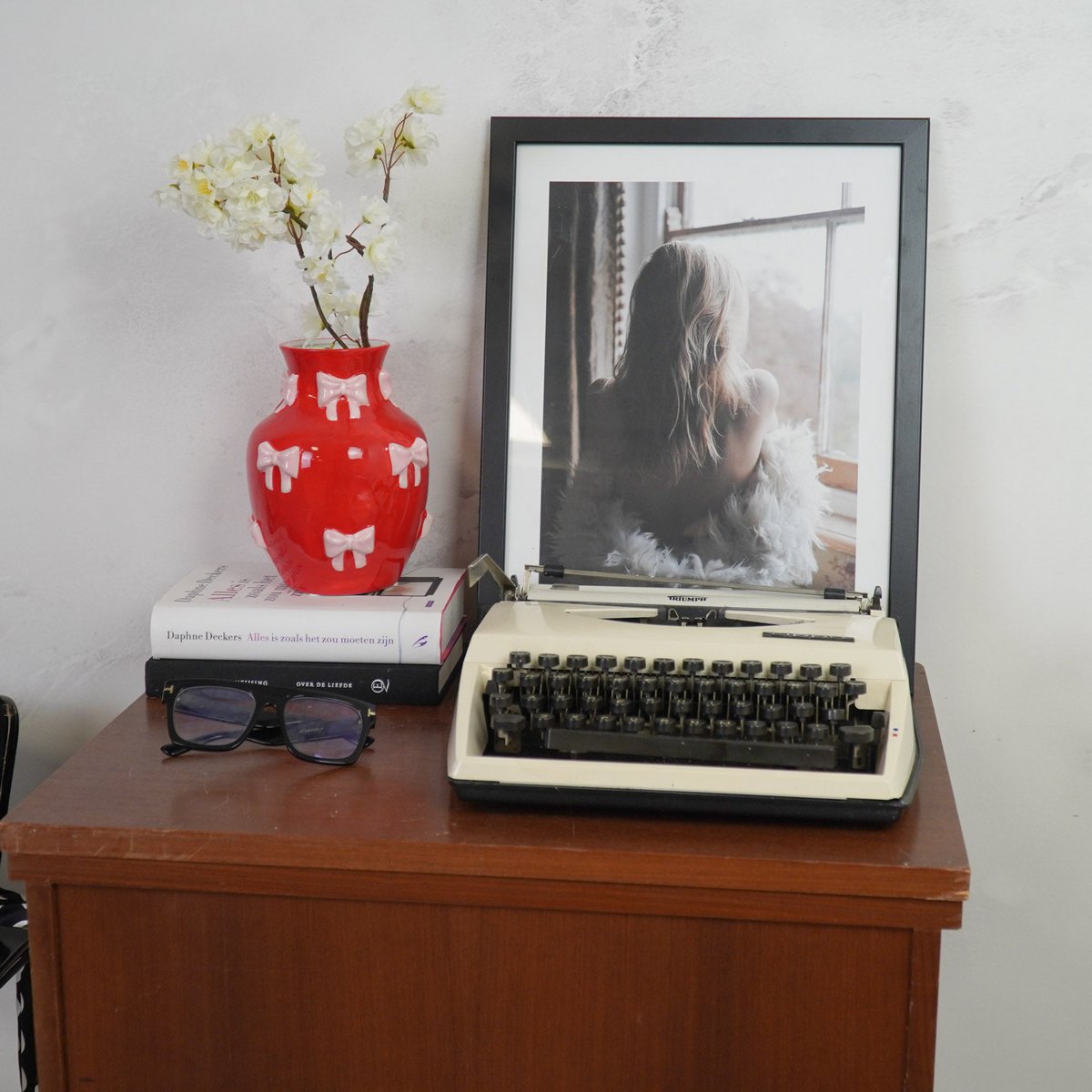 Housevitamin - Vaas - Bloemvaaslinten - rood/roze - 14x14x19cm