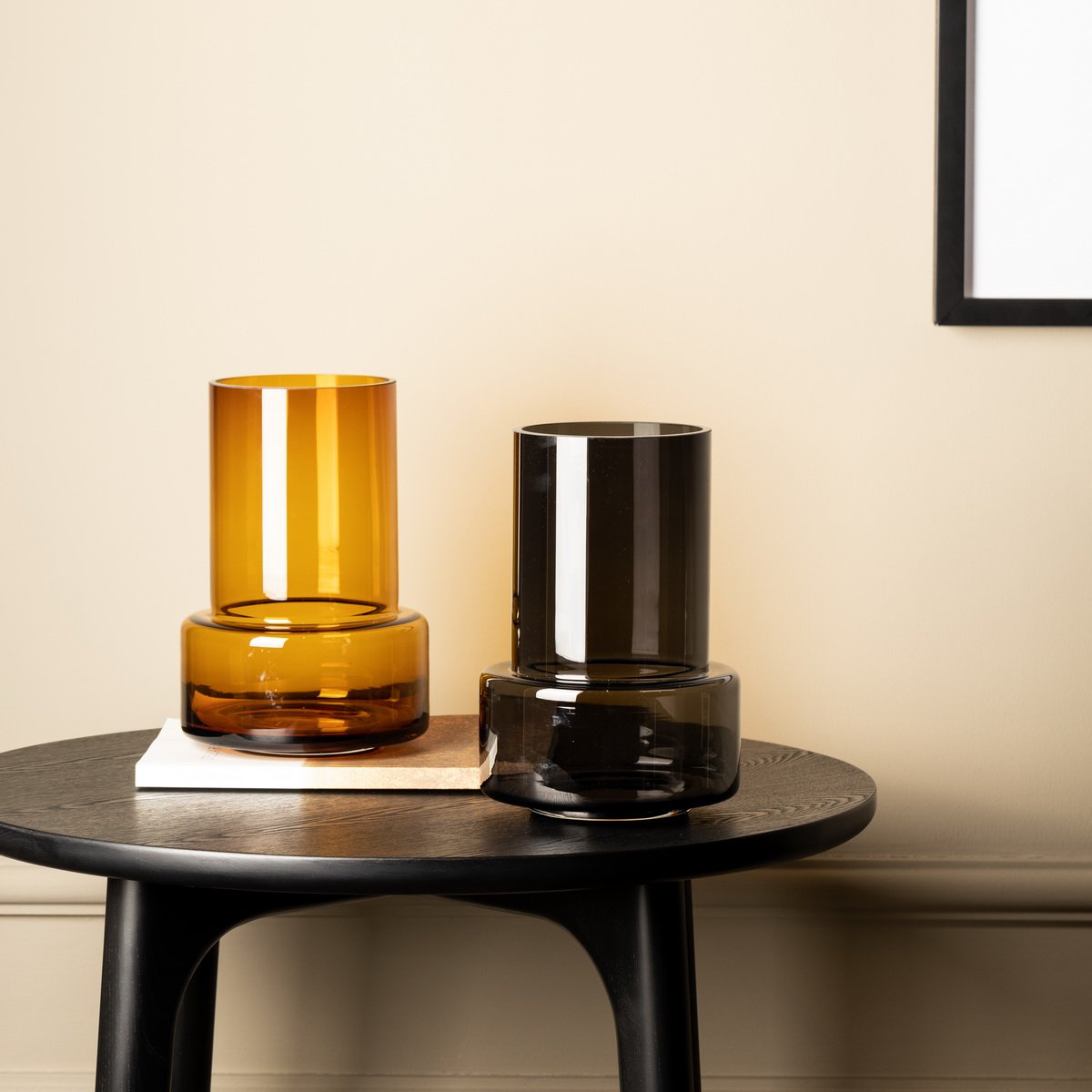 Element Accessories - Moderne retro design vaas, diepgrijze kleur, TYLER12GR