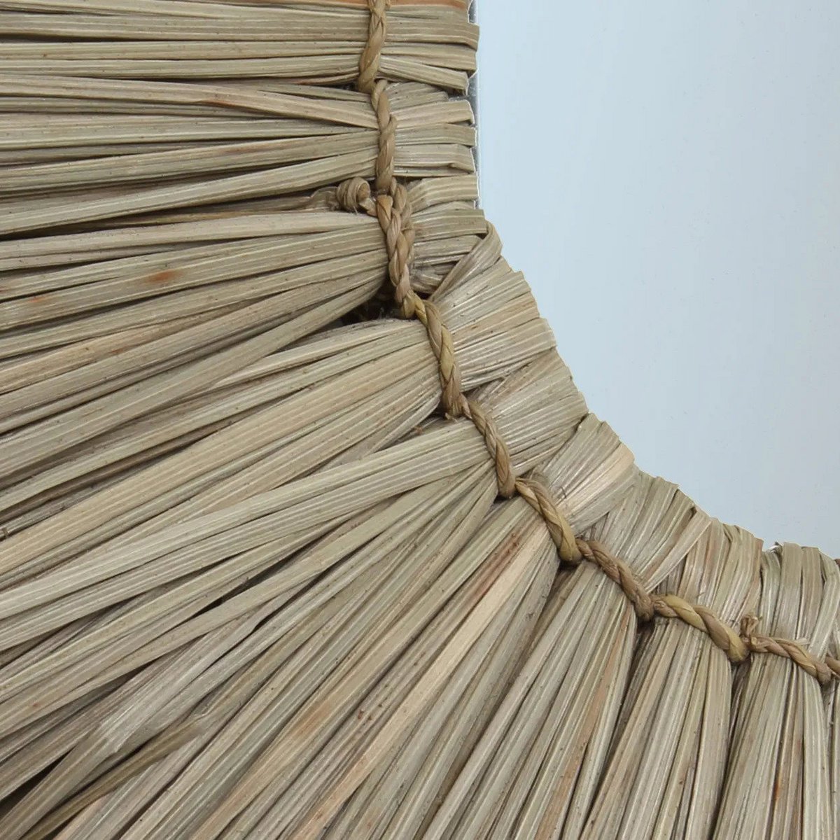 Bazar Bizar Living - De Alang Alang Spiegel - Naturel - M