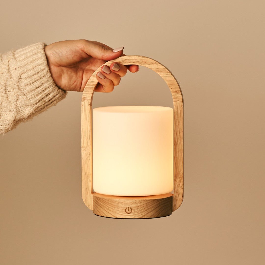 Tavellio-Amsterdam - George lichtbruine houten lamp – oplaadbaar, dimbaar en draagbaar