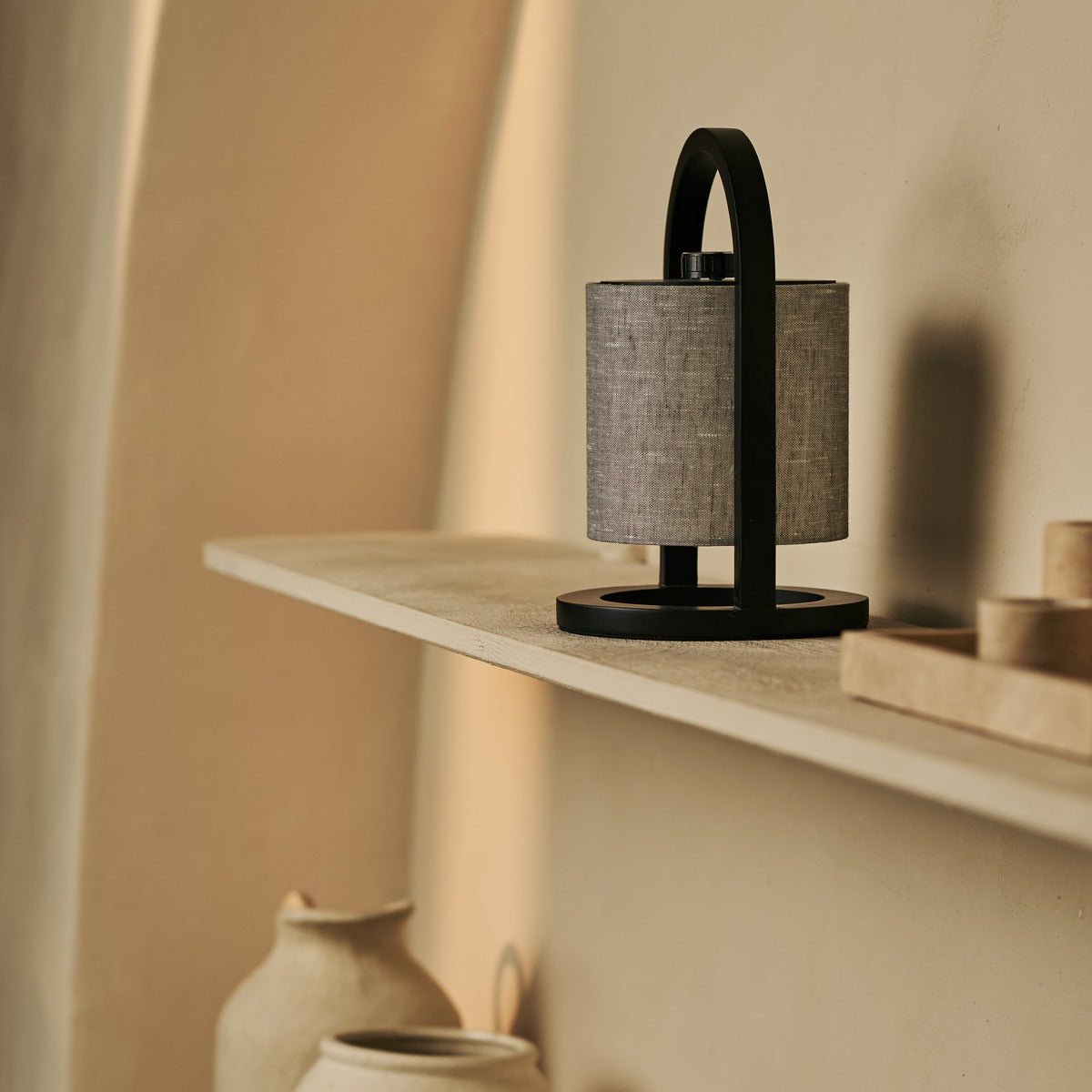 Tavellio-Amsterdam - River Black & Gray Wooden oplaadbare lamp - Dimable & snateloze licht