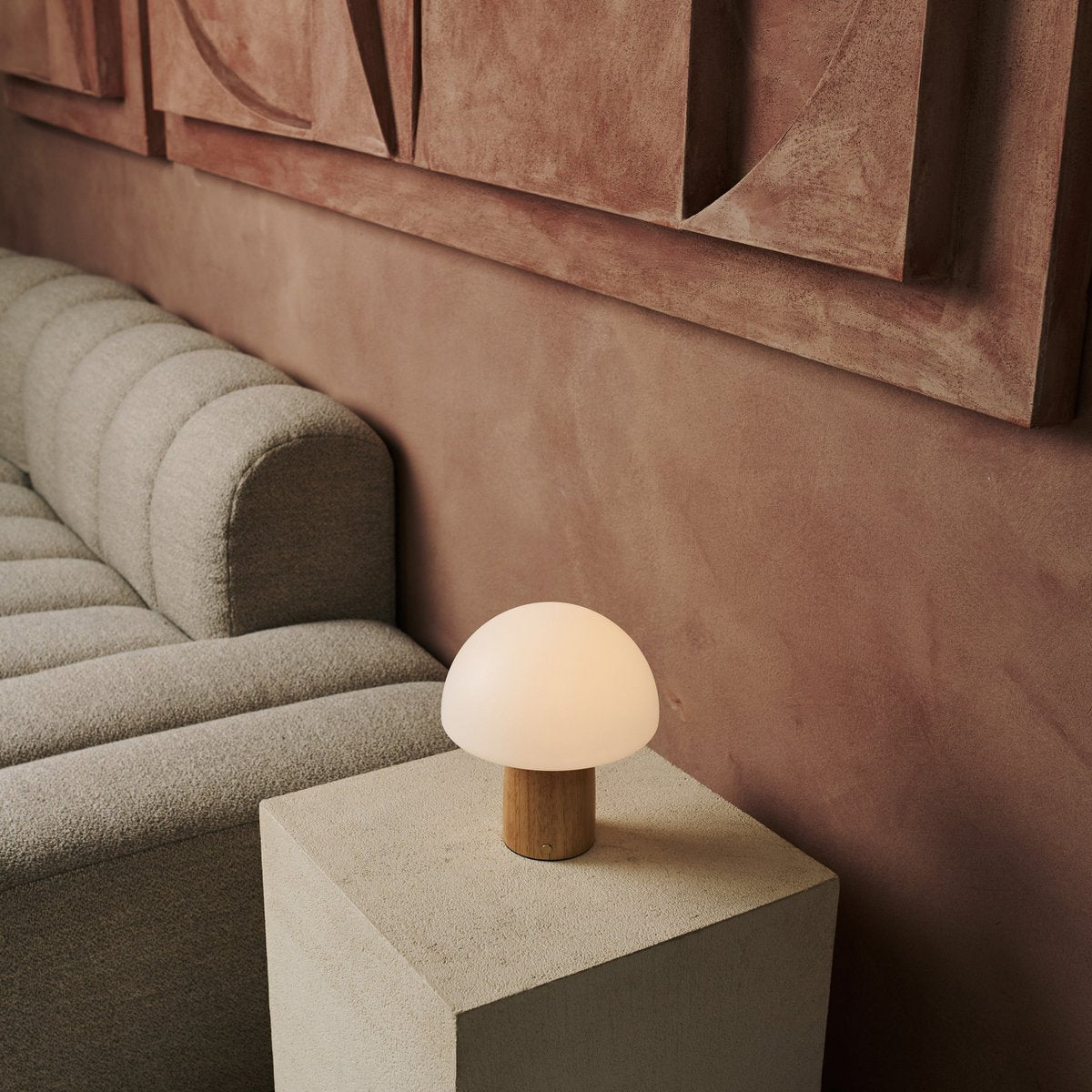 Tavellio-Amsterdam - Mia lichtbruin stijlvolle houten tafellamp met dimmer - hout, functioneel en subtiel