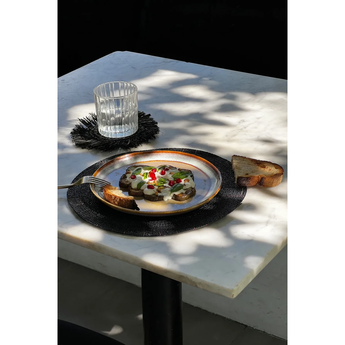 Bazar Bizar - De Beaded Placemat - Zwart