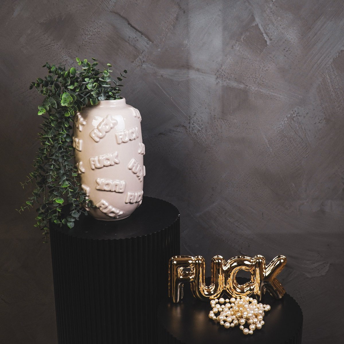 Housevitamin - Vaas - 'FUCK' - Keramiek - Beige - 17x17x27cm