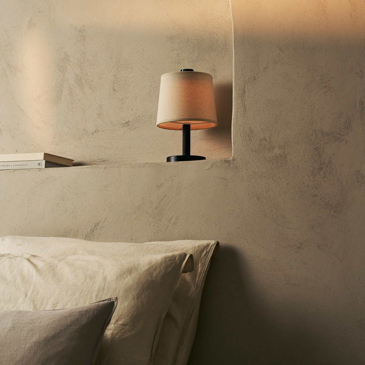 Tavellio-Amsterdam - Rover zwarte houten lamp - oplaadbare, draadloze en dimbare schaduw