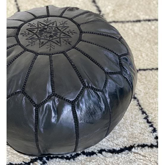 Poufs & Pillows - Leren poef - volledig zwart - gevuld geleverd