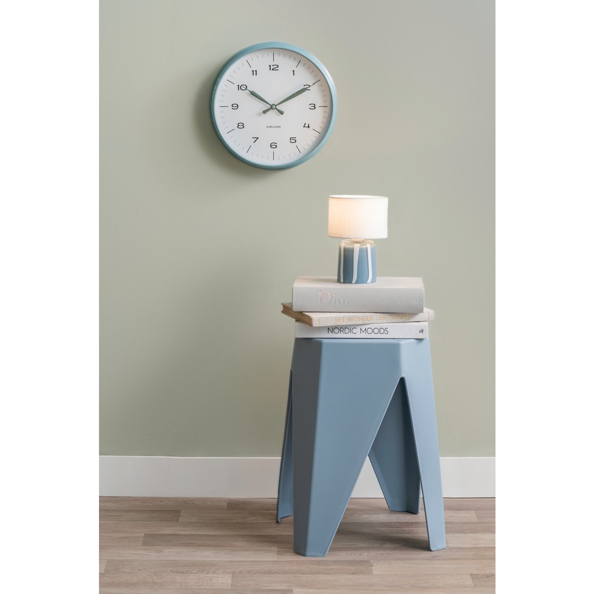 Karlsson - Wandklok moderne fabriek
