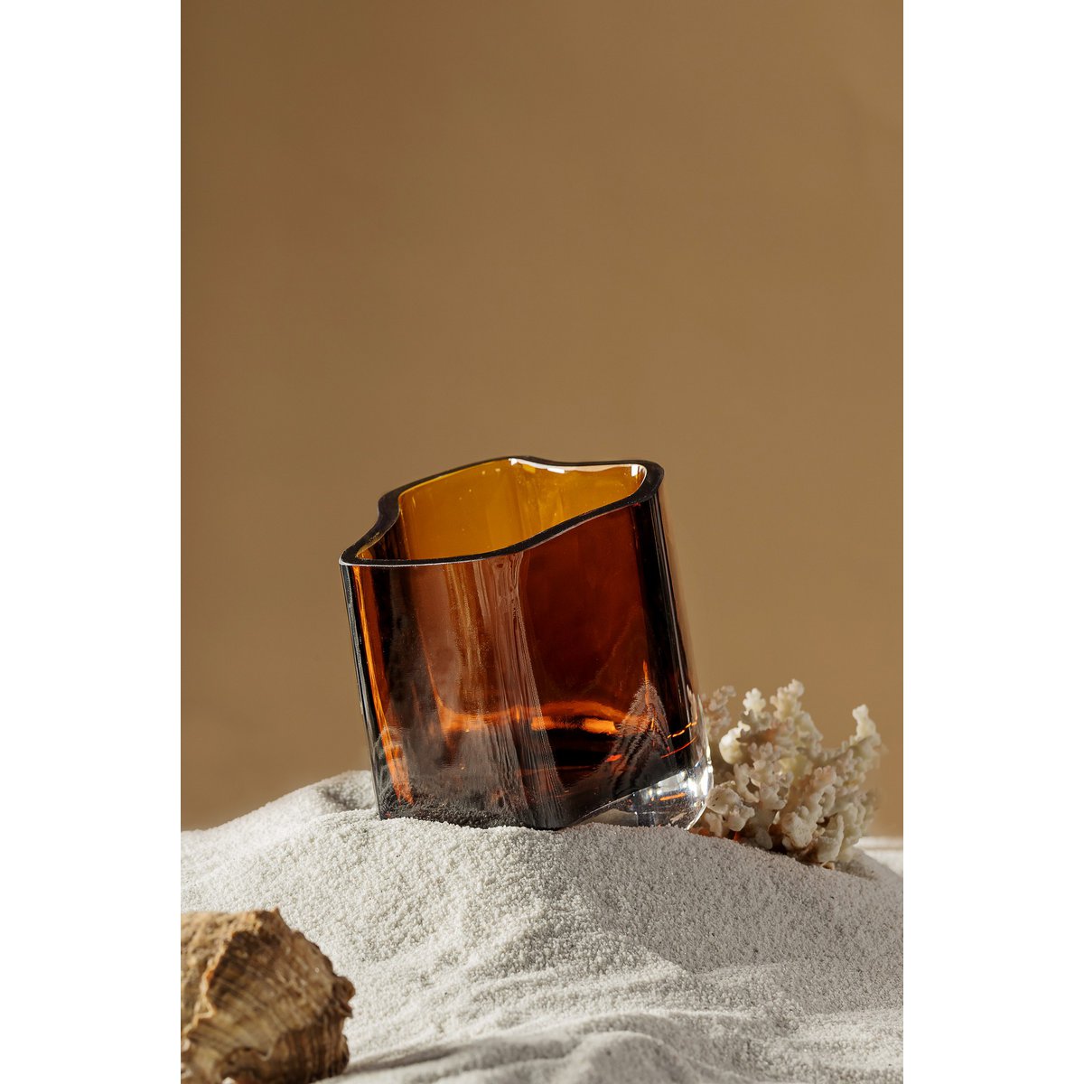 Element Accessories - Nieuwe moderne designvaas geïnspireerd op CORAL en Aalto, COR13AM