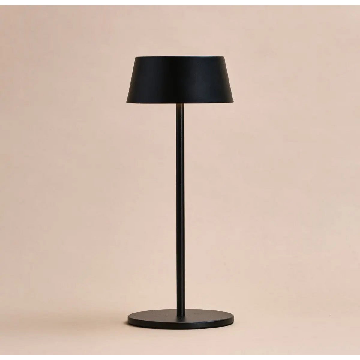 Tavellio-Amsterdam - Hugo Midnight Black oplaadbare tafellamp - dimbaar, stijlvol en draadloos