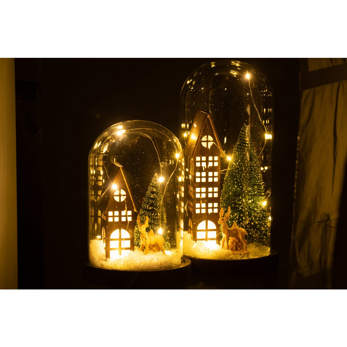 J-Line - Stolp 'Kerstdorp' (Bruin/Groen, LED, 27cm hoog)