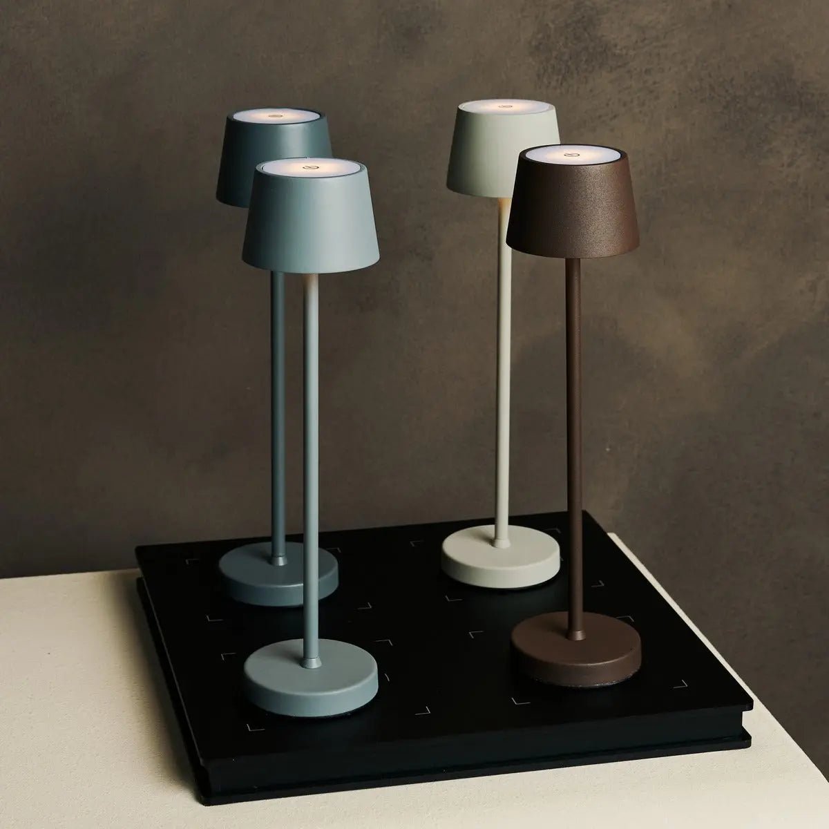 Tavellio-Amsterdam - Vondel Mini Shadow Gray Oplaadbare en draadloze lamp