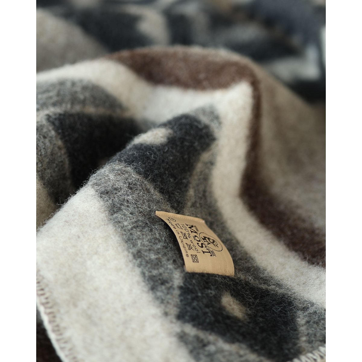 MoST Blankets - Wollen beddeken TRIBE - eenpersoons - beige