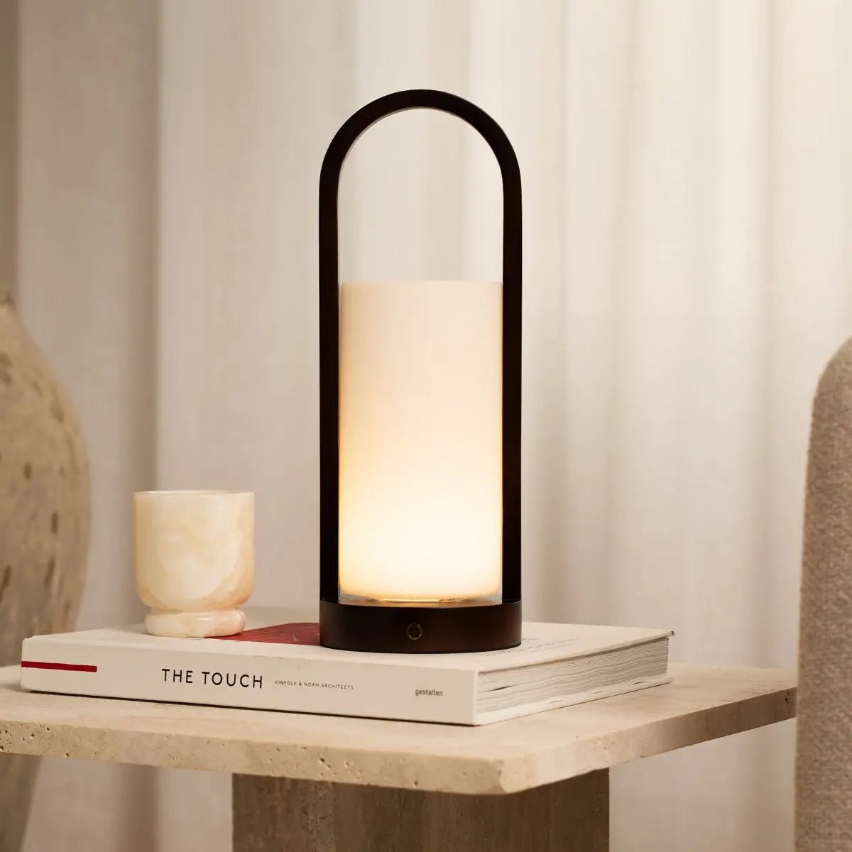 Tavellio-Amsterdam - Evie Donkerbruine Oplaadbare Houten Tafellamp – Dimbaar & Snoerloos