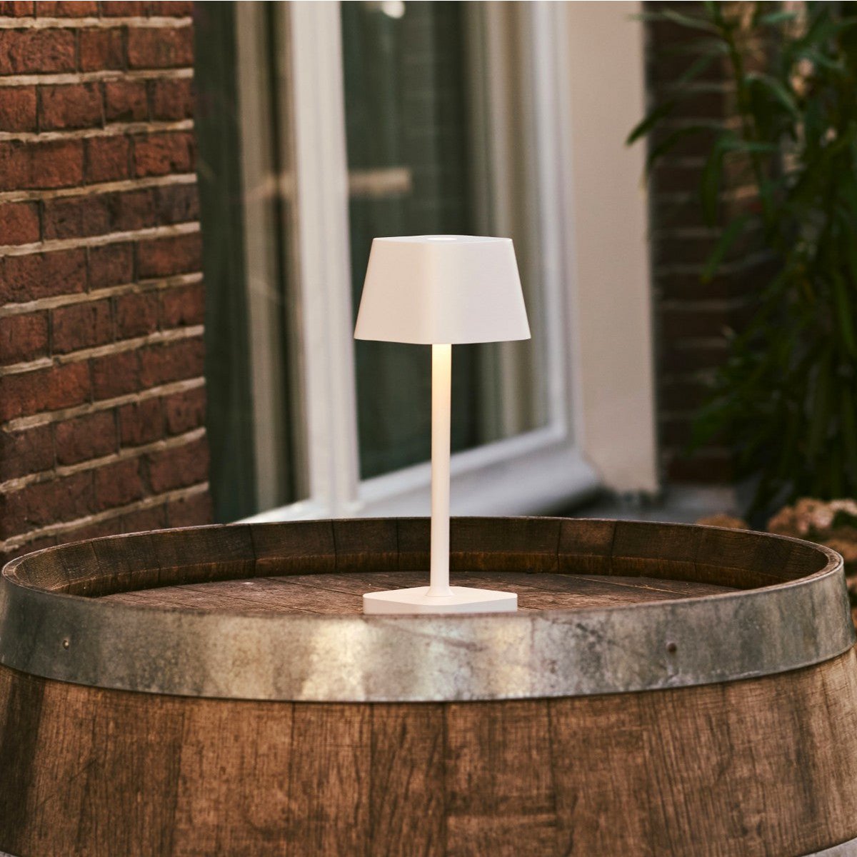 Tavellio-Amsterdam - Ava White - Oplaadbare tafellamp | Stijlvol, draadloos en dimbaar