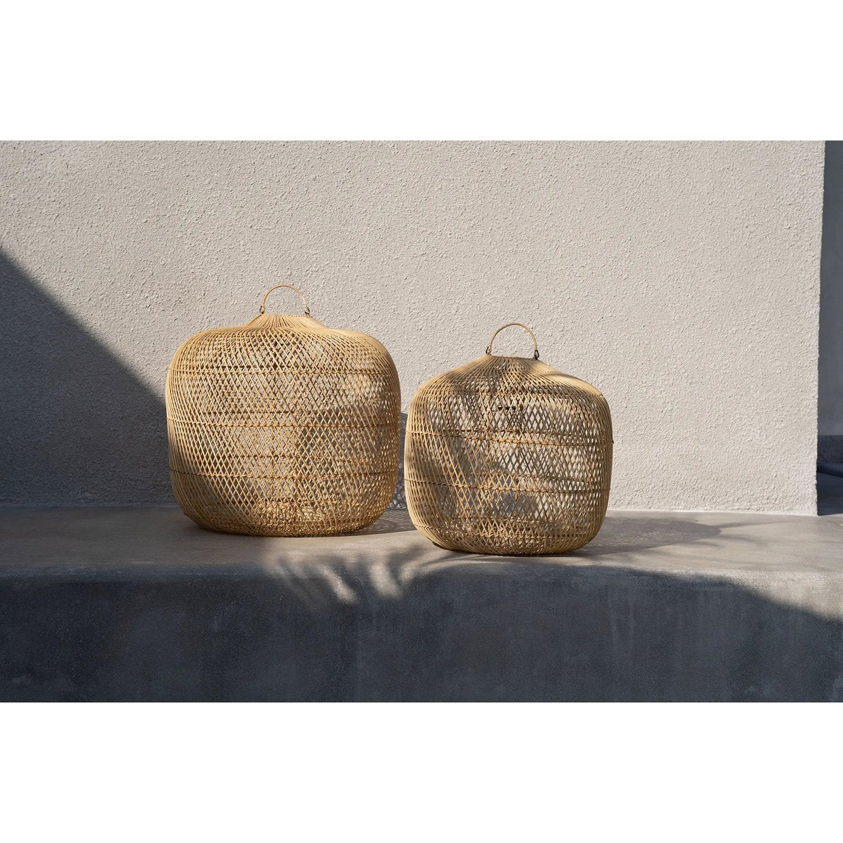 Bazar Bizar Living - De Batu Bolong hanger - naturel - L