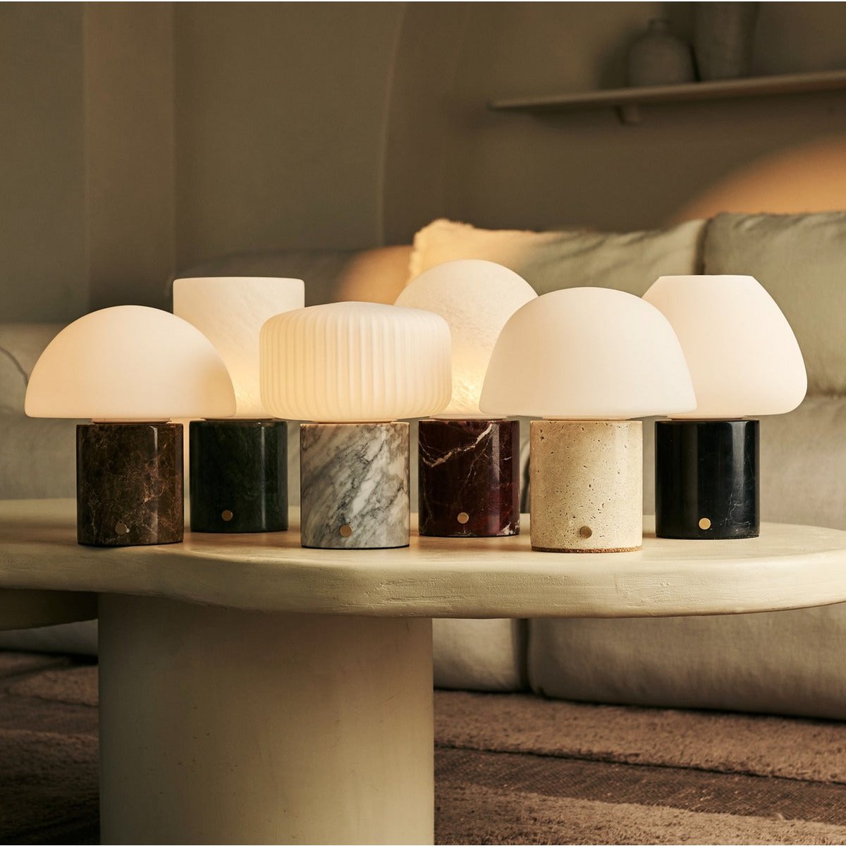 Tavellio-Amsterdam - Maes White / Bianco Statuarietto - Elegante marmeren oplaadbare tafellamp