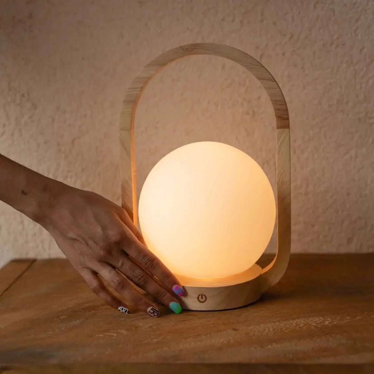 Tavellio-Amsterdam - Skye Lichtbruine Houten Snoerloze Lamp | Oplaadbaar en dimbaar ontwerp