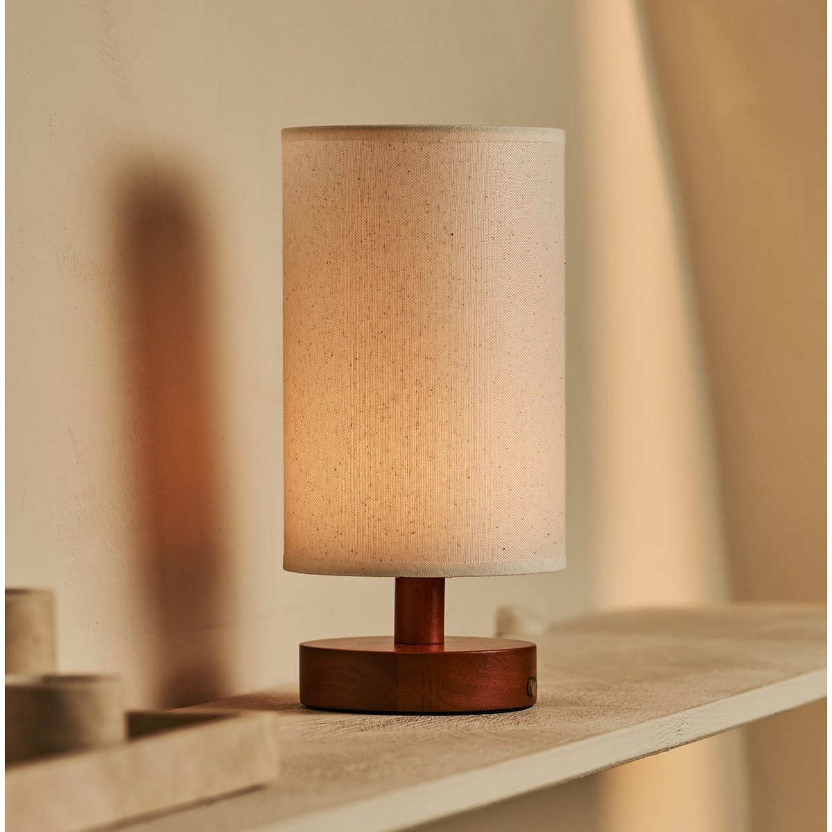 Tavellio-Amsterdam - Ben kastanje bruin houten tafellamp - Oplaadbaar en dimbaar