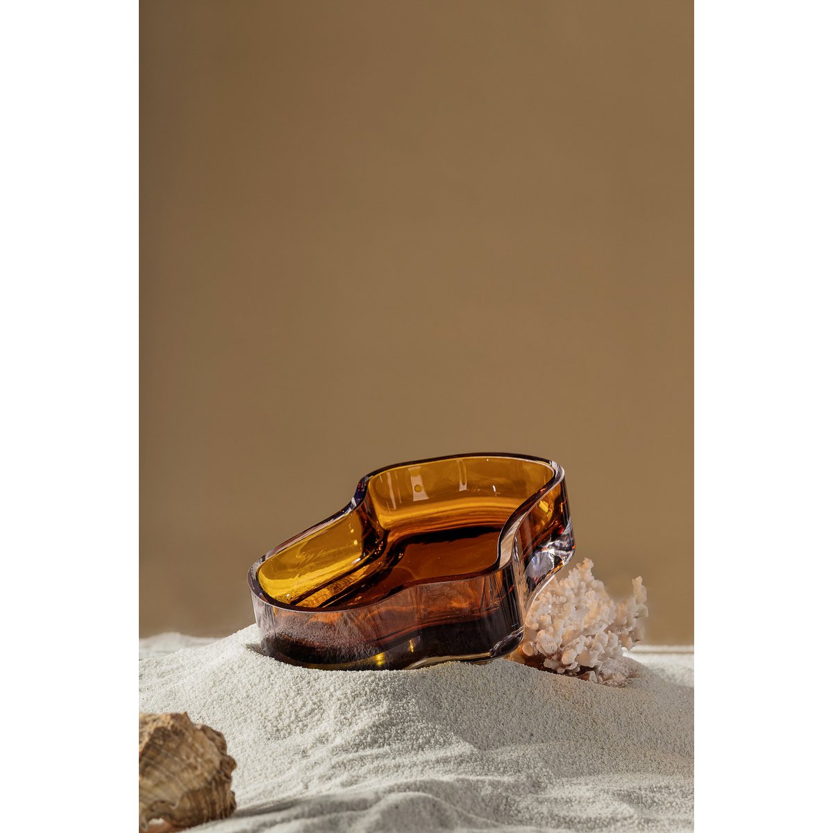 Element Accessories - Nieuwe moderne design schaal, bord, geïnspireerd door CORAL en Aalto, COR06AM