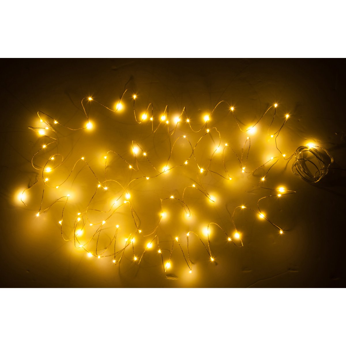 J-Line - Kerstverlichting 'Fynn' (90 LEDS, Warm wit, 9 meter, Goud)