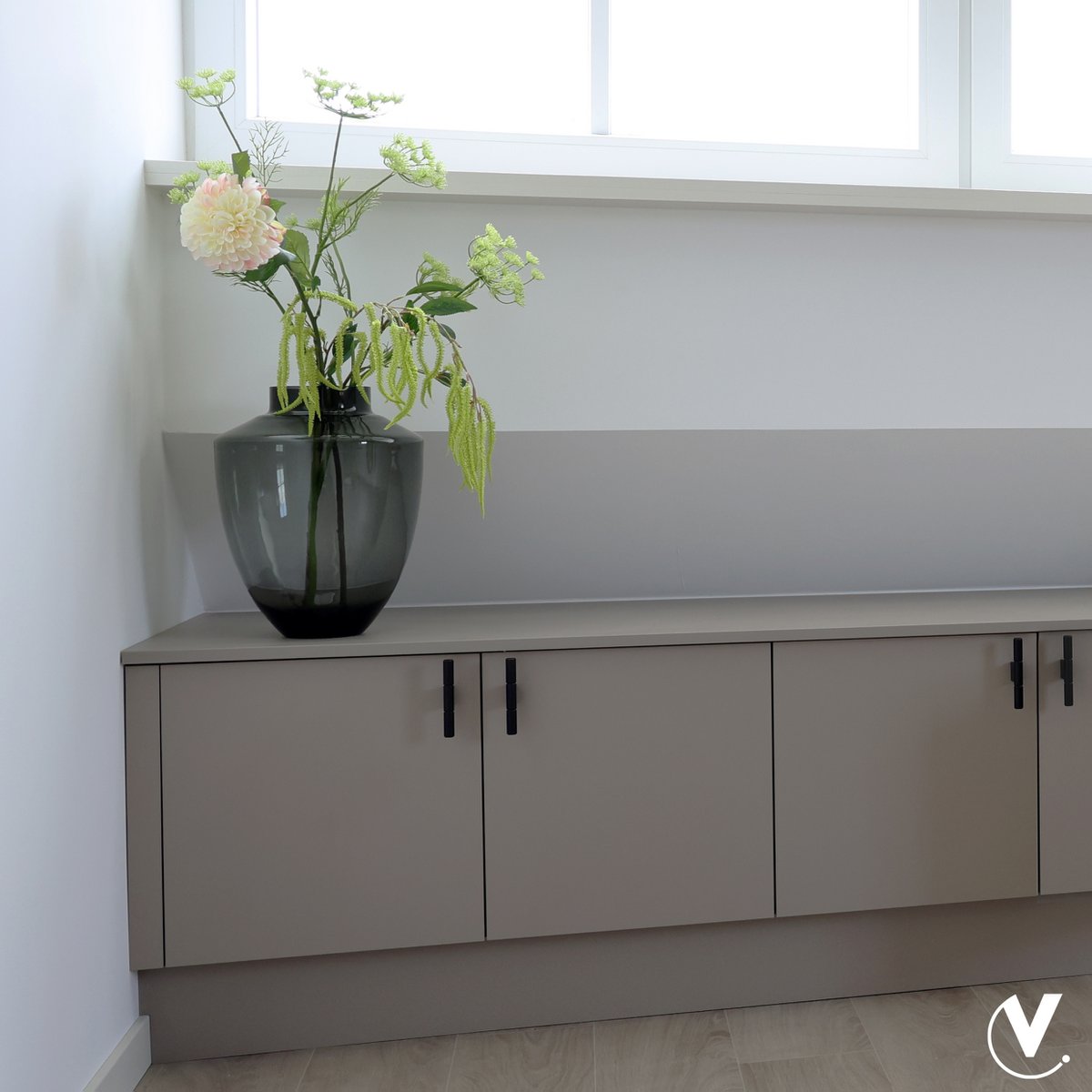 Vase the World - Vaas - Tugela grey