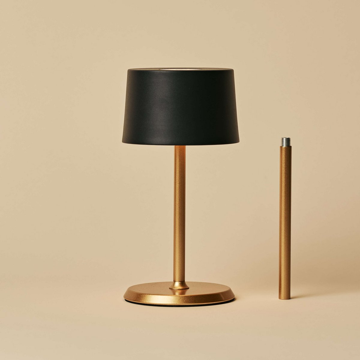 Tavellio-Amsterdam - David Black & Gold oplaadbare tafellamp 2 op 1 met verstelbare hoogte - dimbaar en draadloos met 120 uur batterij