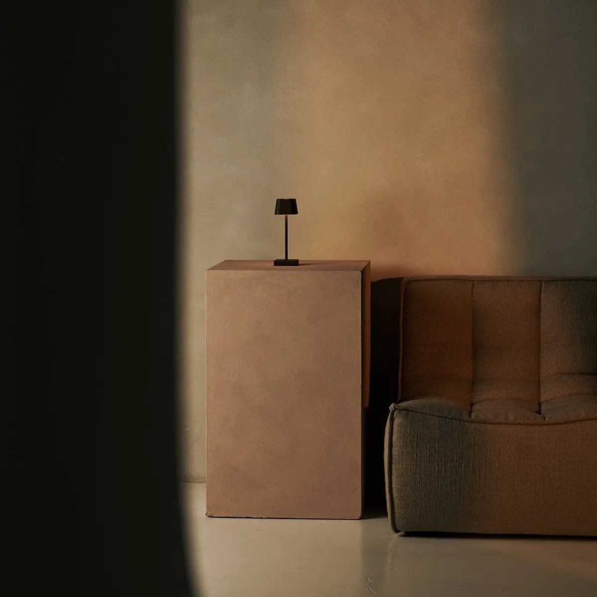 Tavellio-Amsterdam - Sarphati Mini Mocha Bruin - Draadloze tafellamp