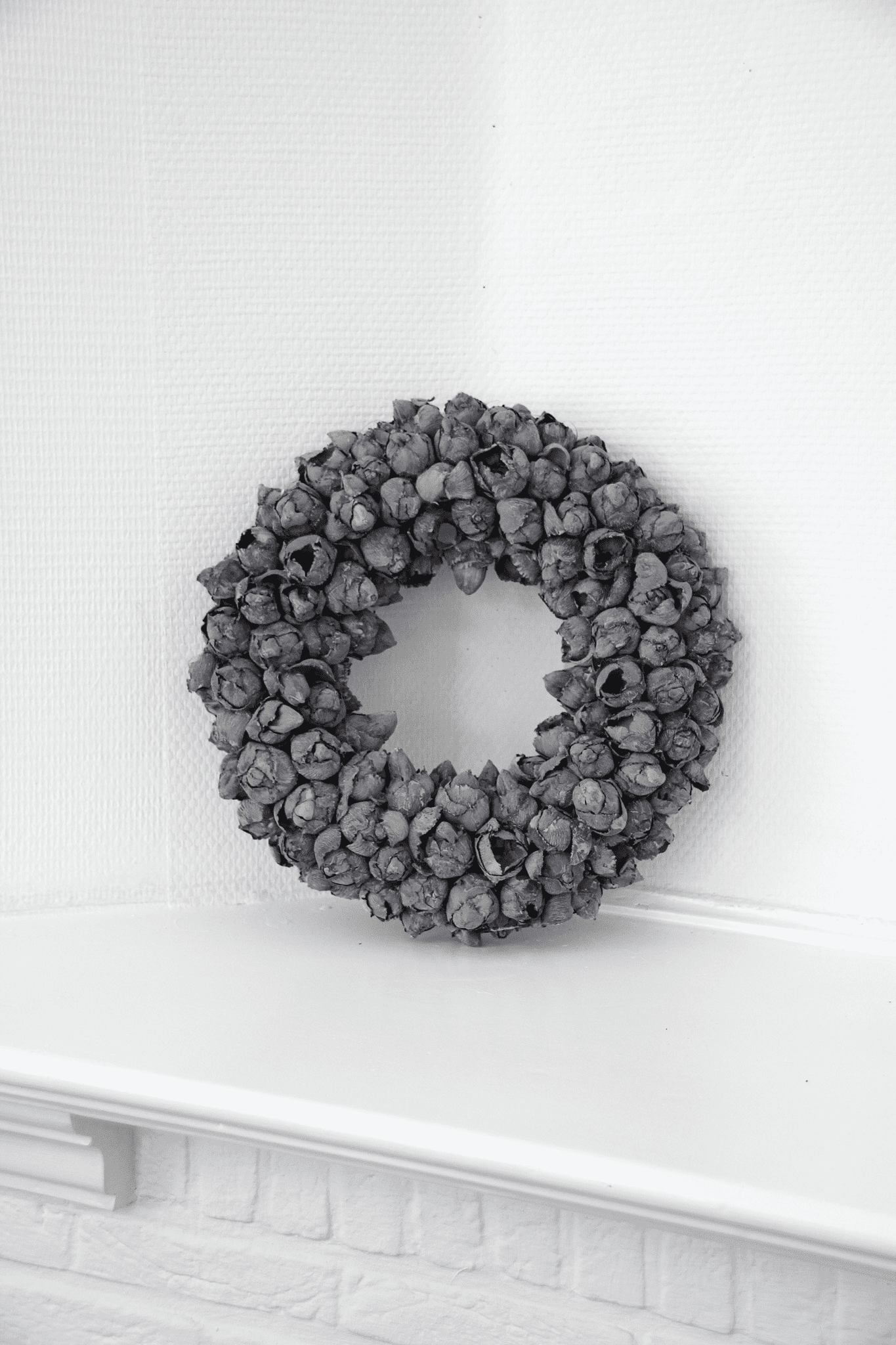 Maison d'Abri - Krans 'Coco Fruit' (Ø30cm, Dark grey wash)