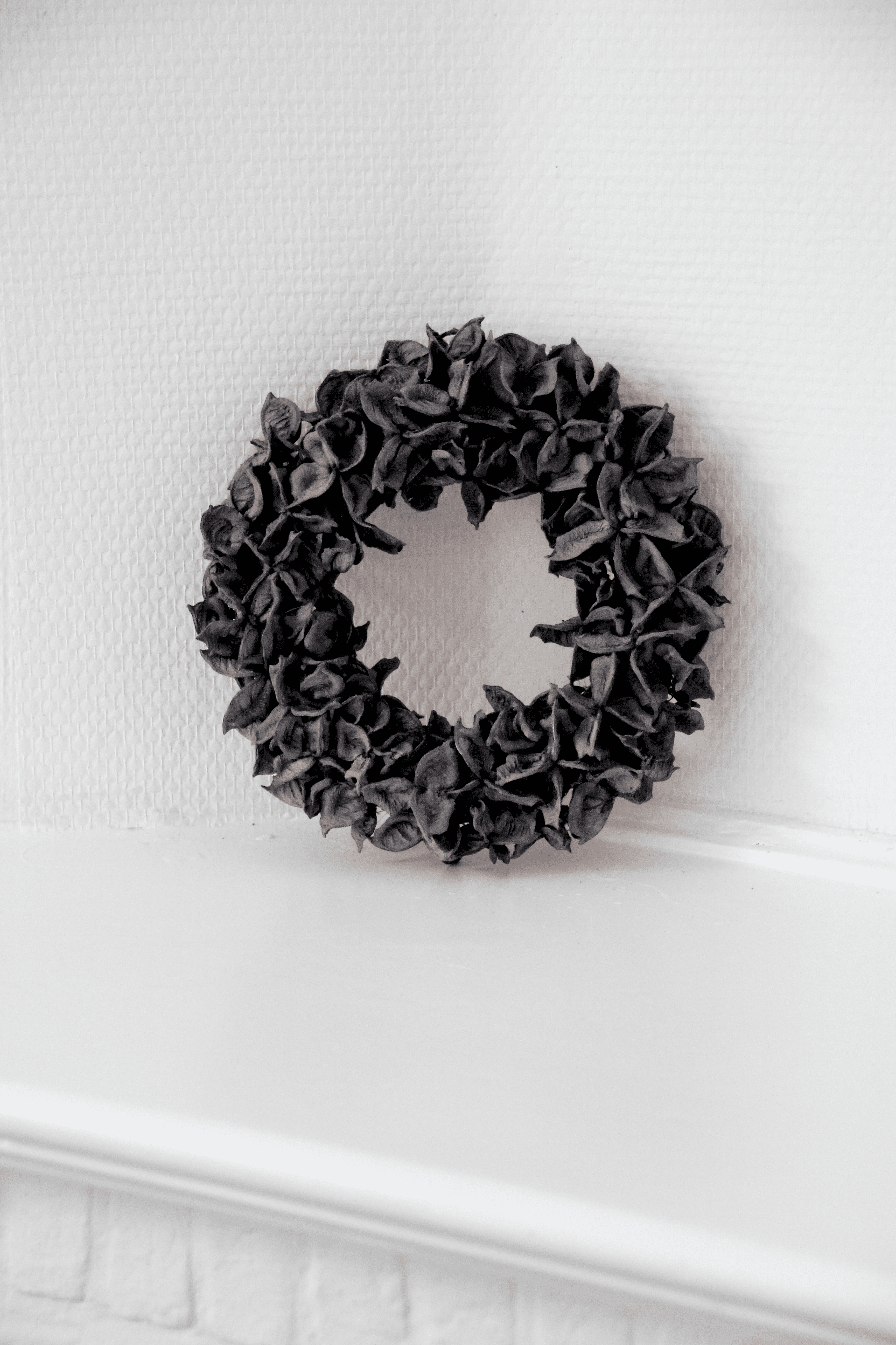 Maison d'Abri - Krans 'Cotton Pod' (Ø20cm, Dark grey)