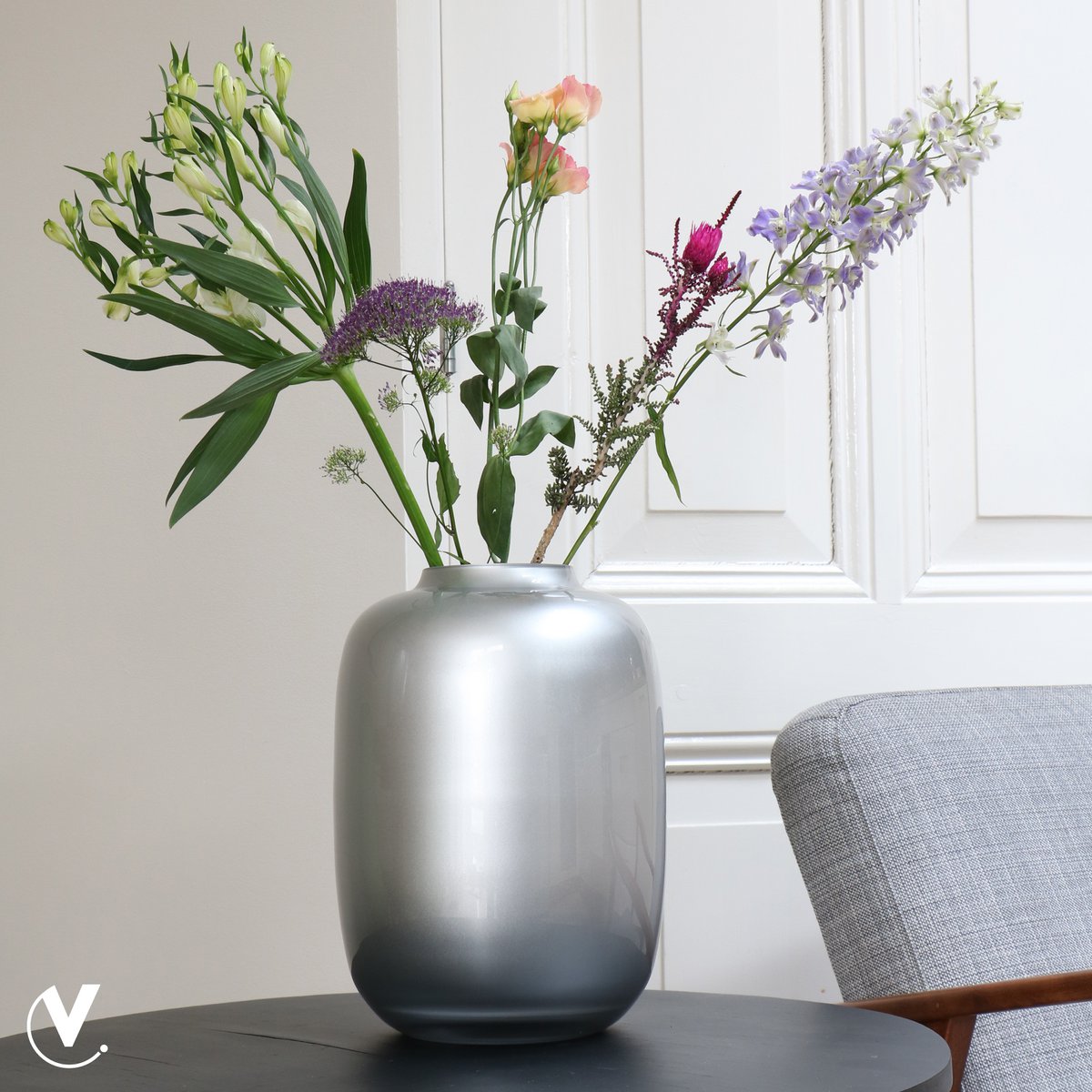 Vase the World - Vaas - Artic silver