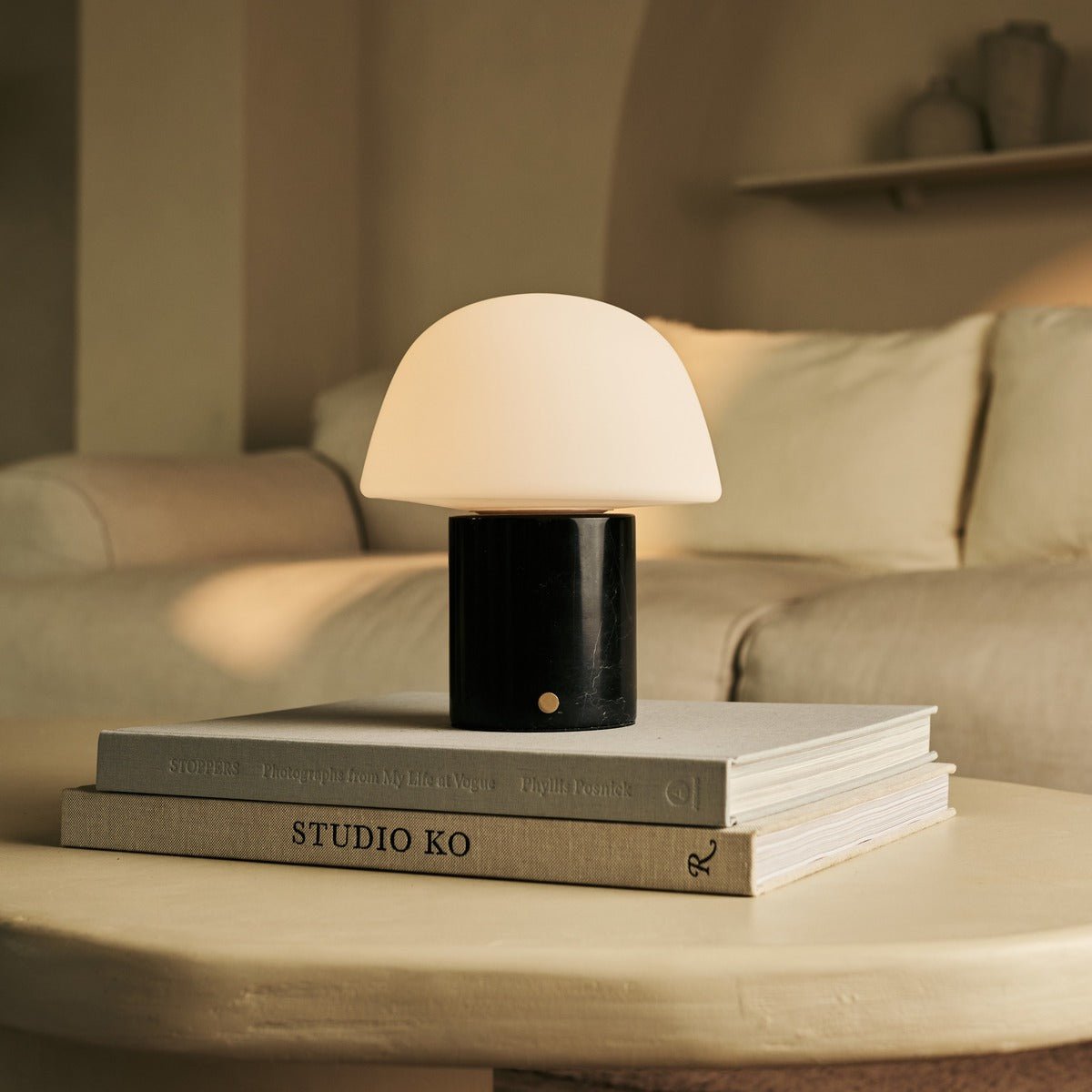 Tavellio-Amsterdam - Maes Black / Nero Marquina - Elegante marmeren oplaadbare tafellamp, tot 100 uur verlichting, stijlvol en functioneel