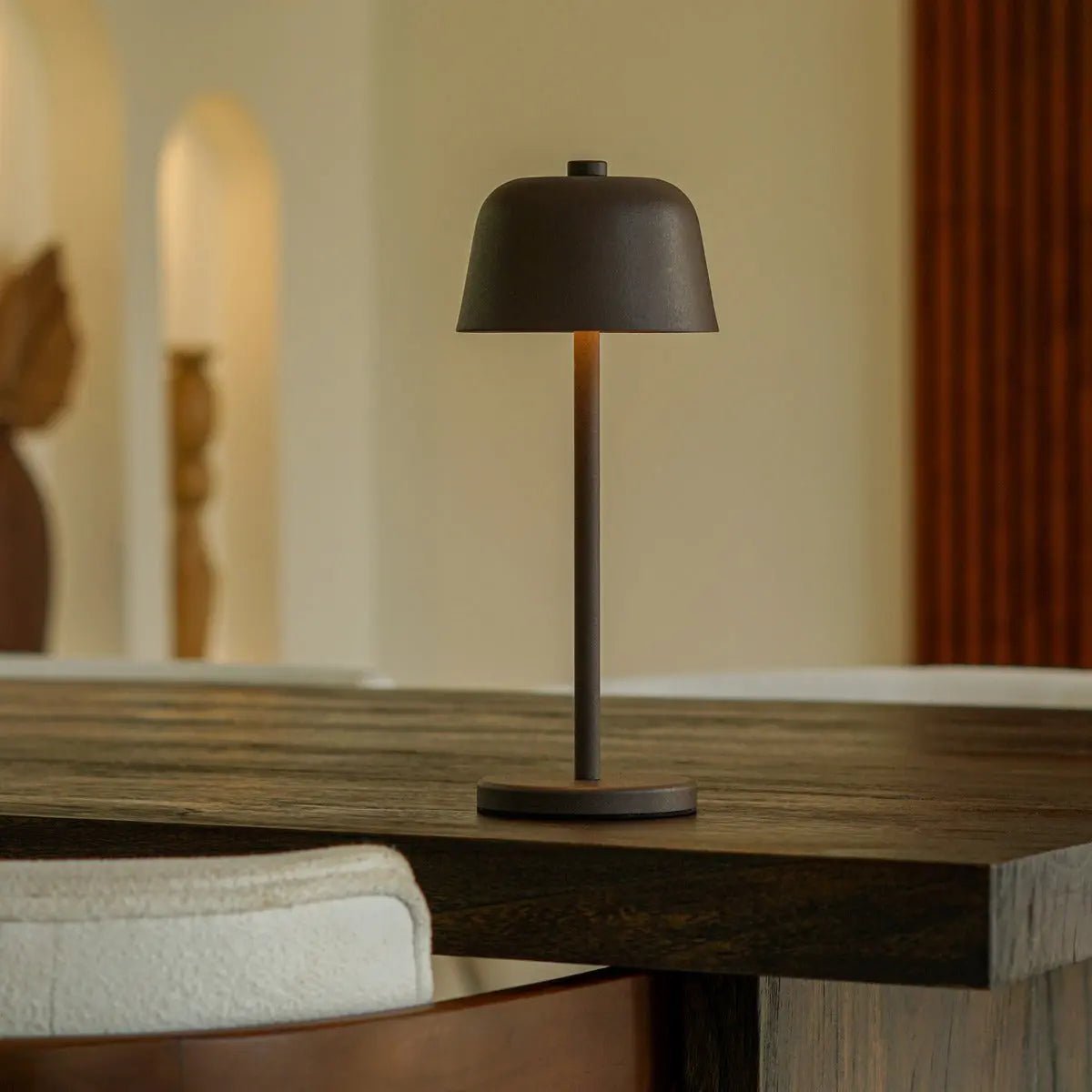 Tavellio-Amsterdam - Anton Mokka Bruin Oplaadbare Tafellamp | Strakke en draadloze verlichting