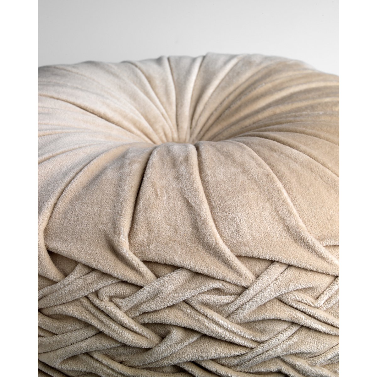 Dutch Decor - Sierkussen 'Kaja' (40cm, Pumice Stone)